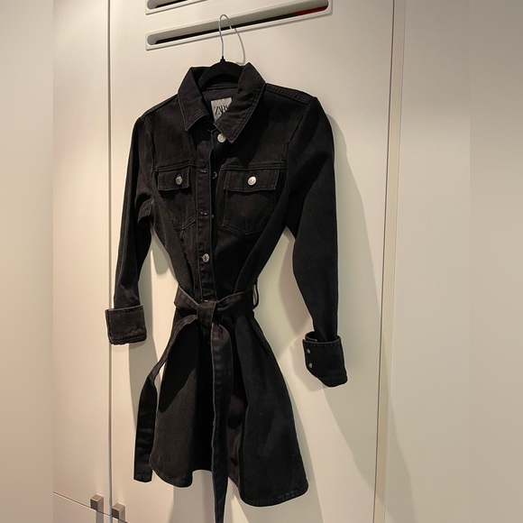 Zara black denim dress with tie - Picture 2 of 3